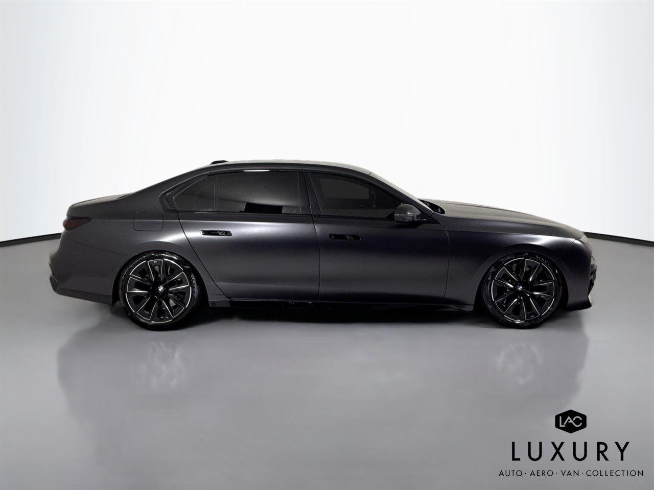 Used 2025 Frozen Deep Grey BMW 760i xDrive | Rear TV | Frozen Paint | B&W Sound System image 5