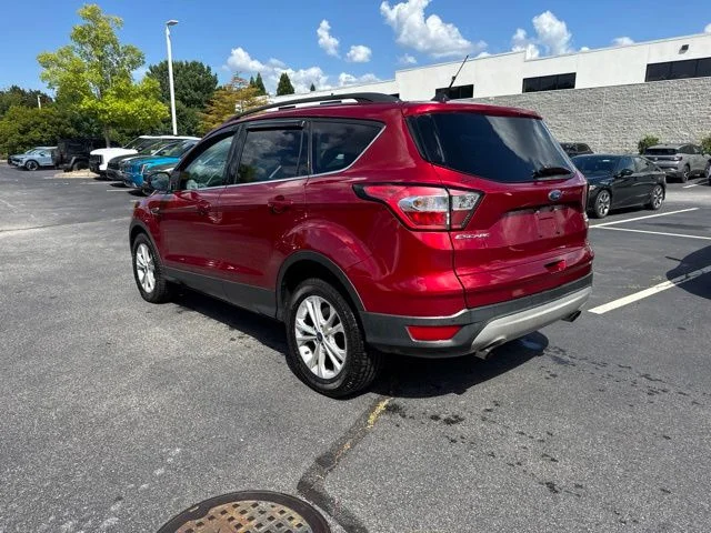 Used 2018 Red Ford SEL image 3
