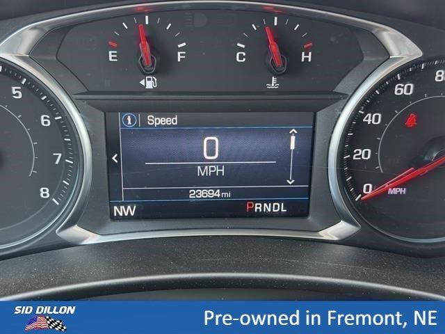 Used 2024 Summit White Chevrolet LT image 15