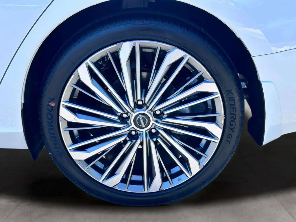 New 2026 Pearl White TriCoat Nissan SV image 12