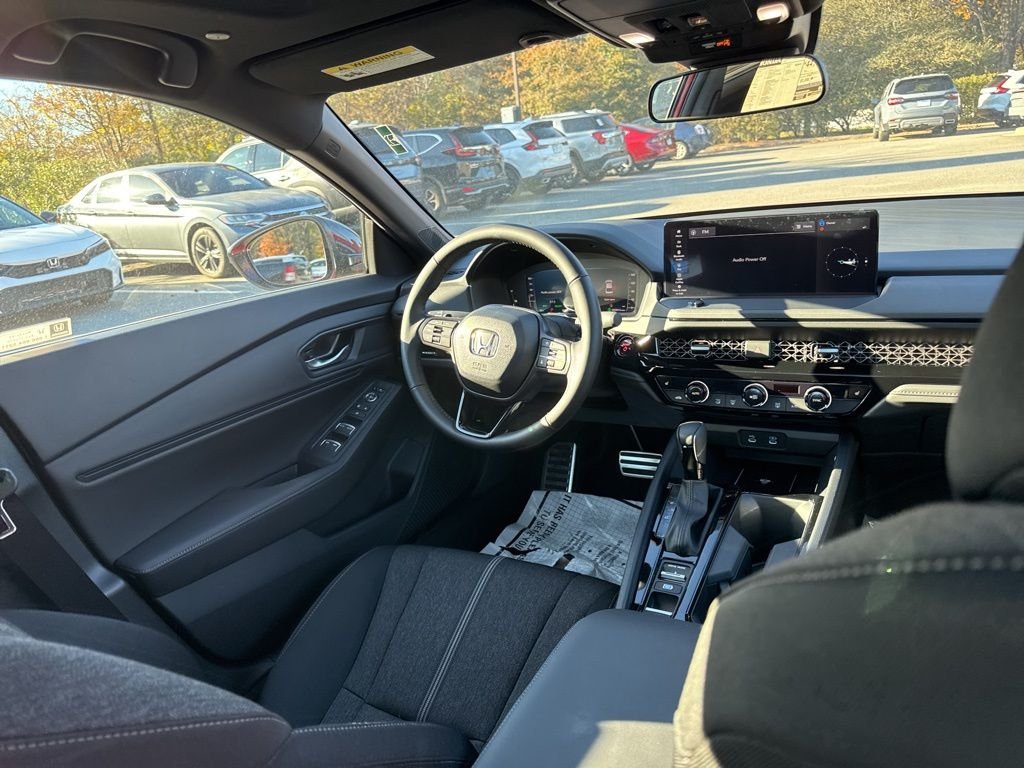 2025 Honda Accord Hybrid Sport - Photo 11