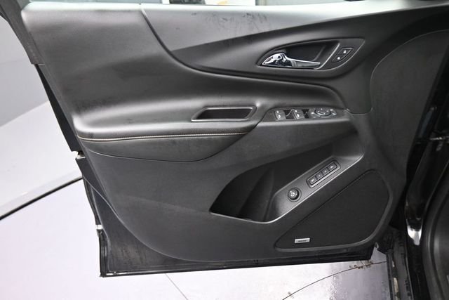 Used 2020 Black Chevrolet Premier image 21