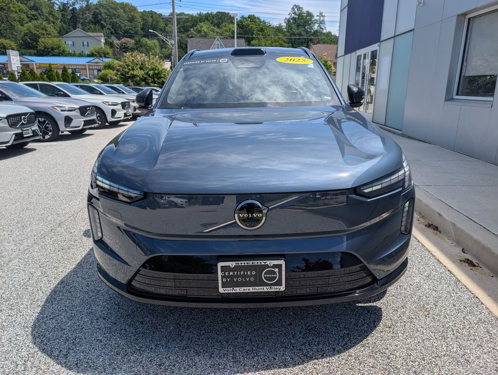 Certified Used 2025 Blue Volvo Twin Motor Performance Ultra image 30