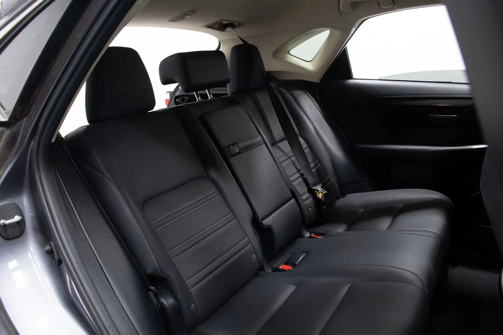 Used 2016 Nebula Gray Pearl Lexus  image 19