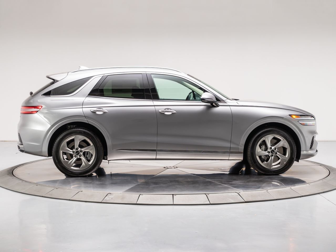 New 2026 Savile Silver Genesis 2.5T SELECT image 6