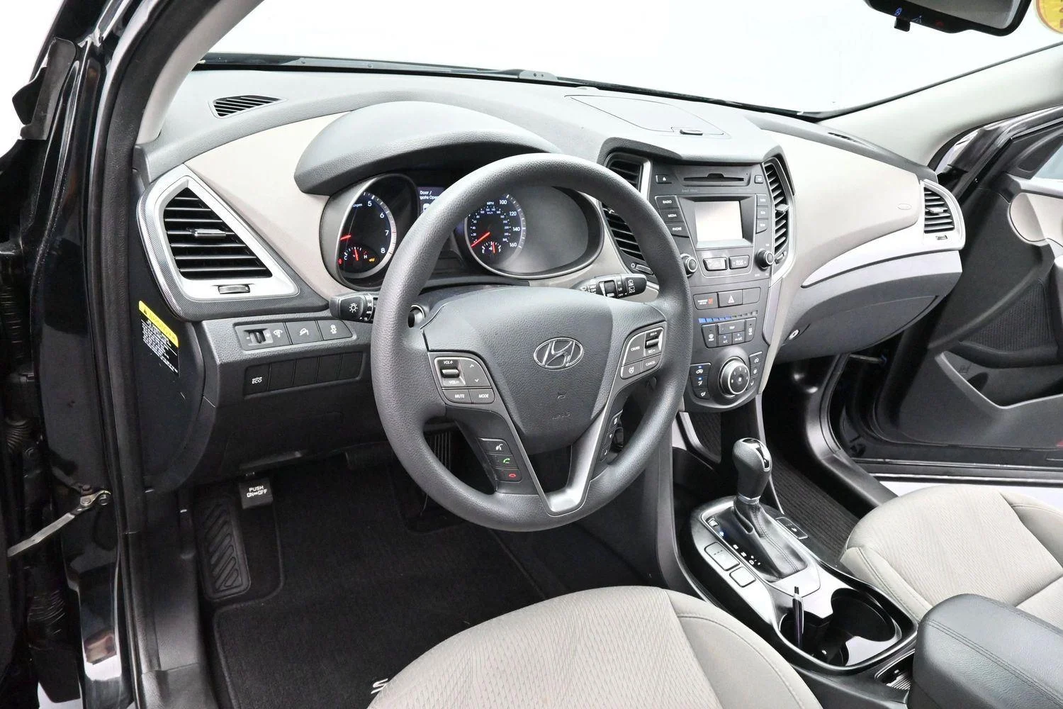 Used 2016 Twilight Black Hyundai FWD 4dr 2.4 image 15