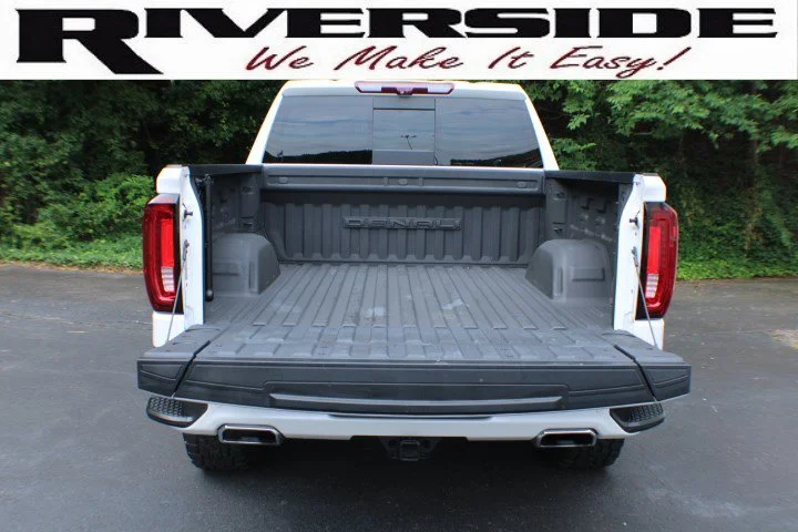 Certified Used 2023 White Frost Tricoat GMC Denali image 20