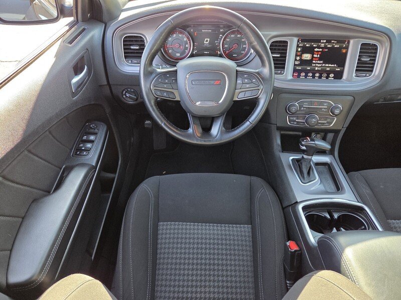 Used 2023 Black Dodge SXT image 18