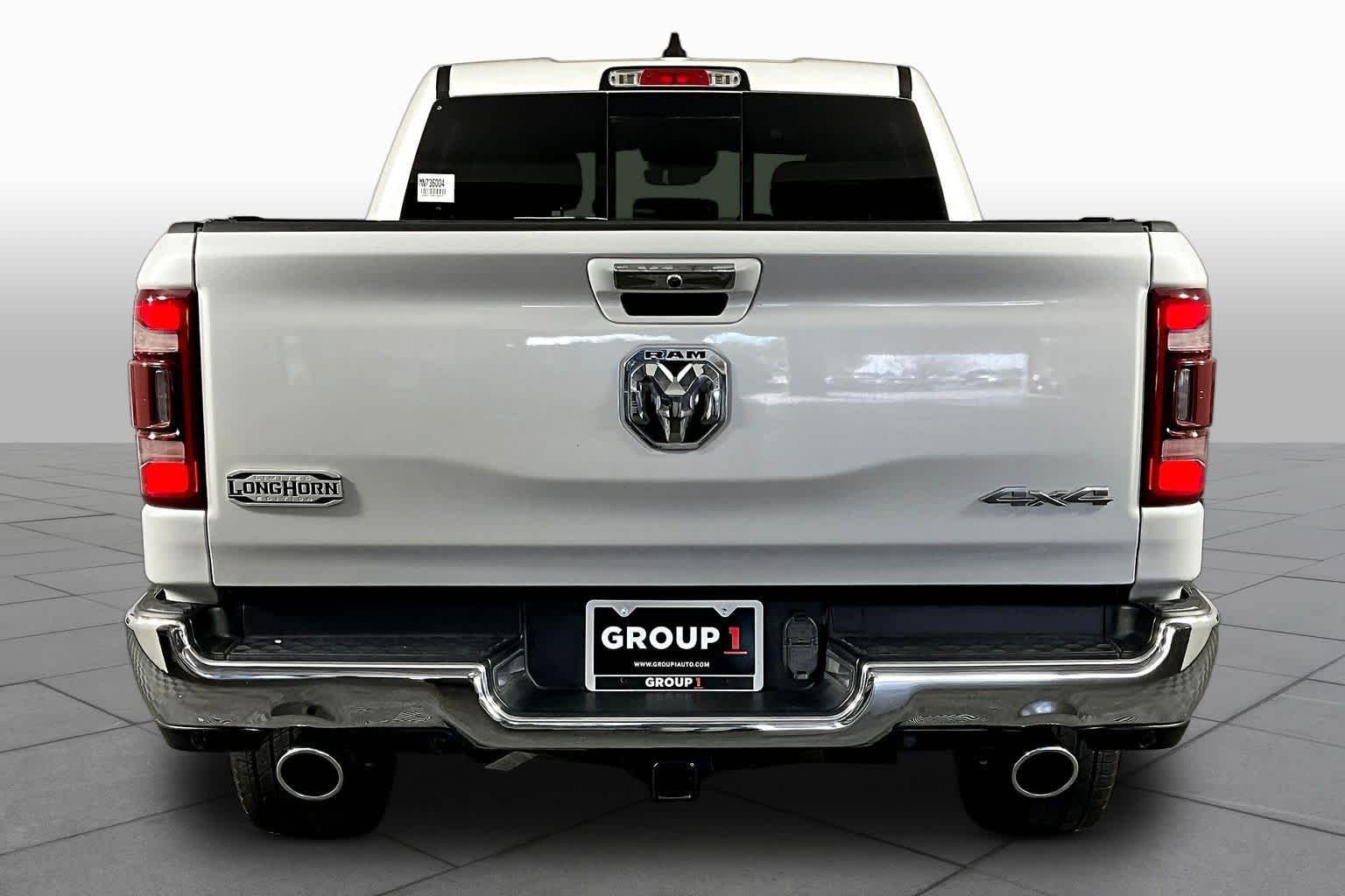 Used 2021 Ivory White Tri-Coat Pearlcoat Ram Longhorn image 8