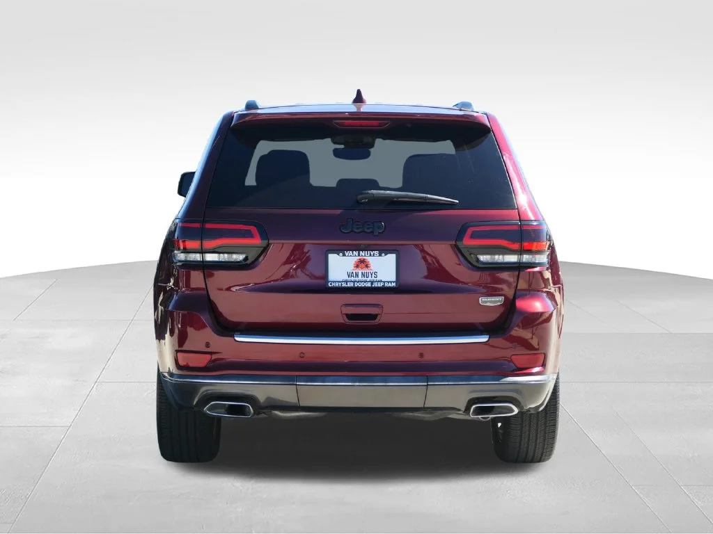 Certified Used 2017 Velvet Jeep Summit image 6