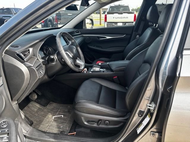 Used 2024 Gray INFINITI PURE image 8