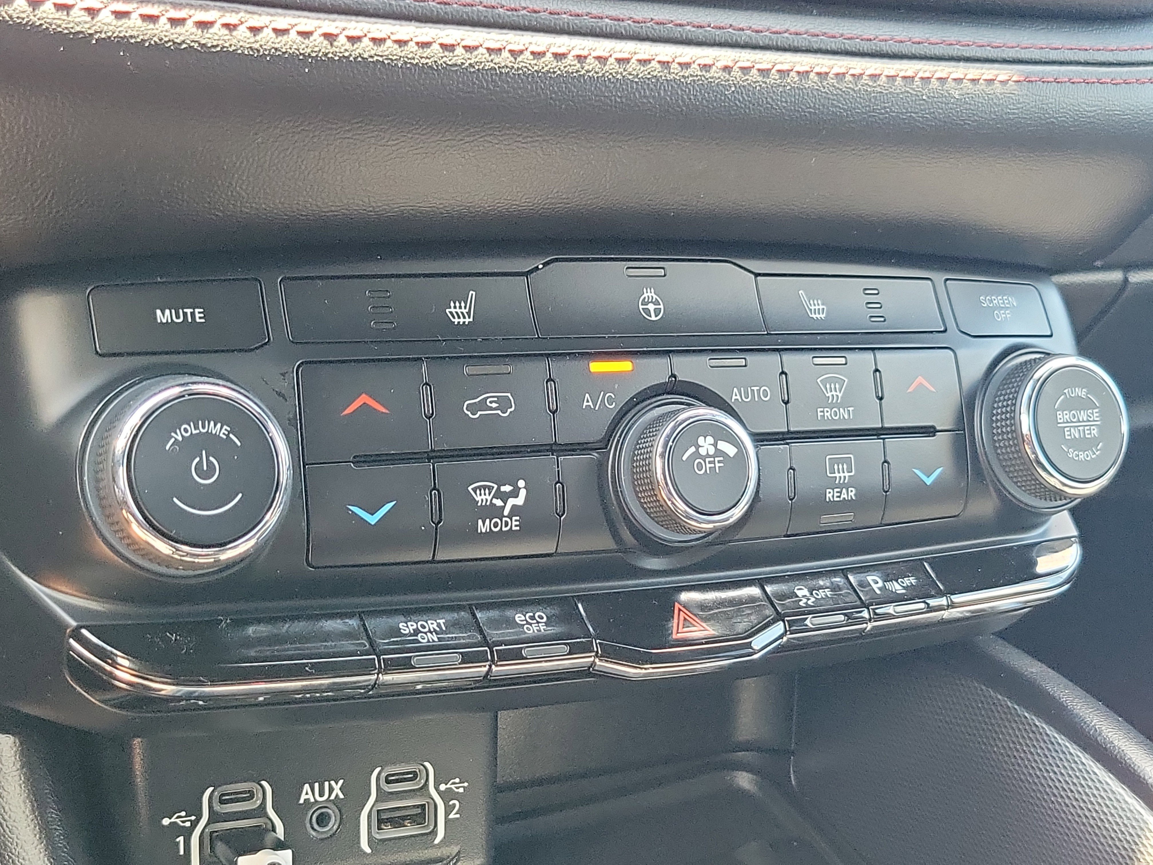 Used 2022 Octane Red Pearlcoat Dodge R/T image 28
