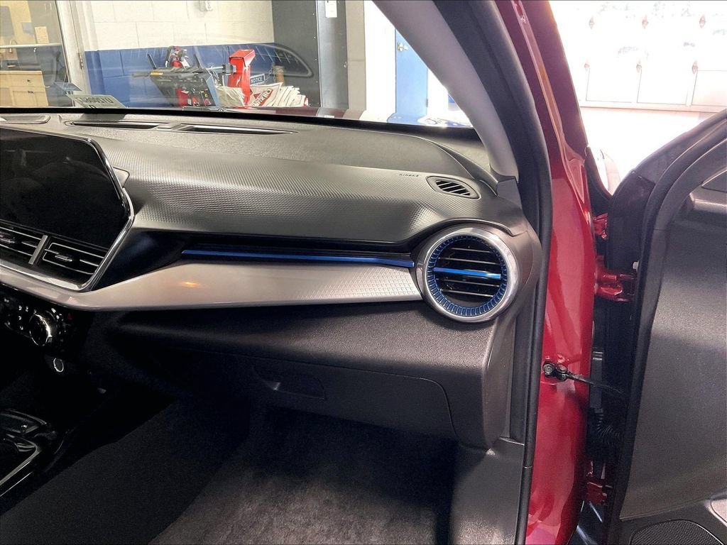 Used 2025 Crimson Metallic Chevrolet LT image 13