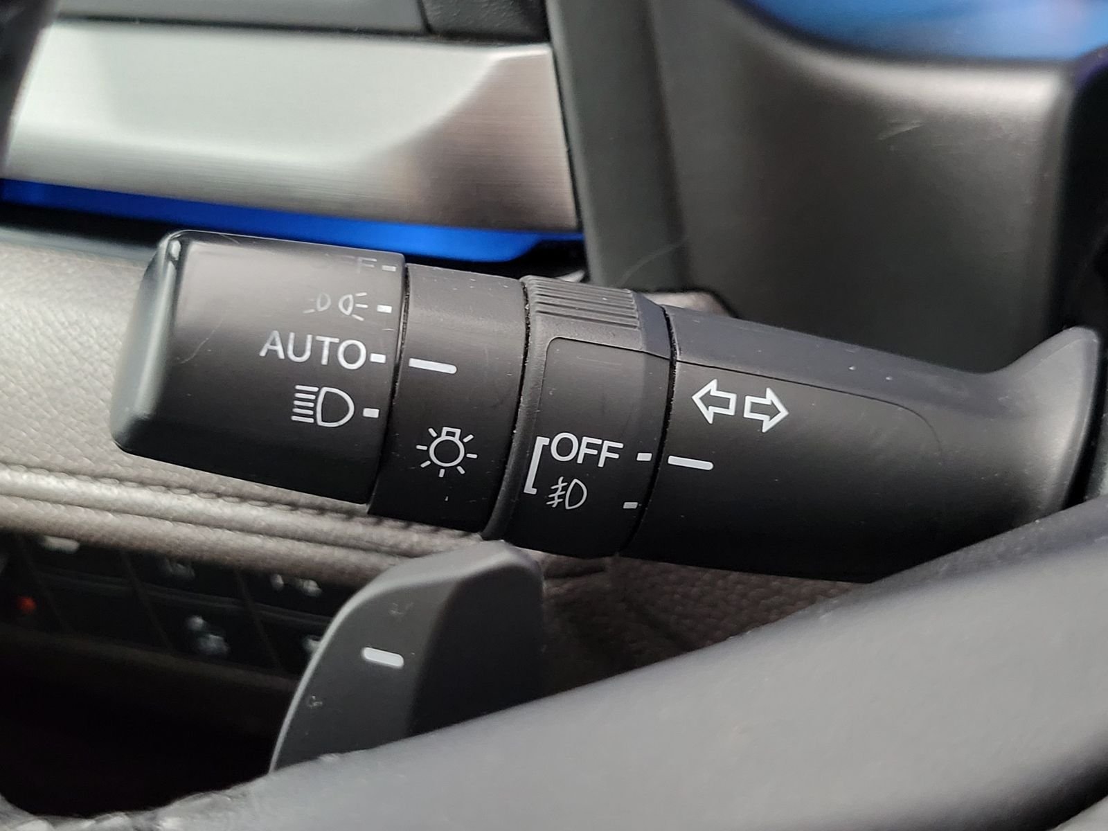 Used 2018  Honda Elite image 16