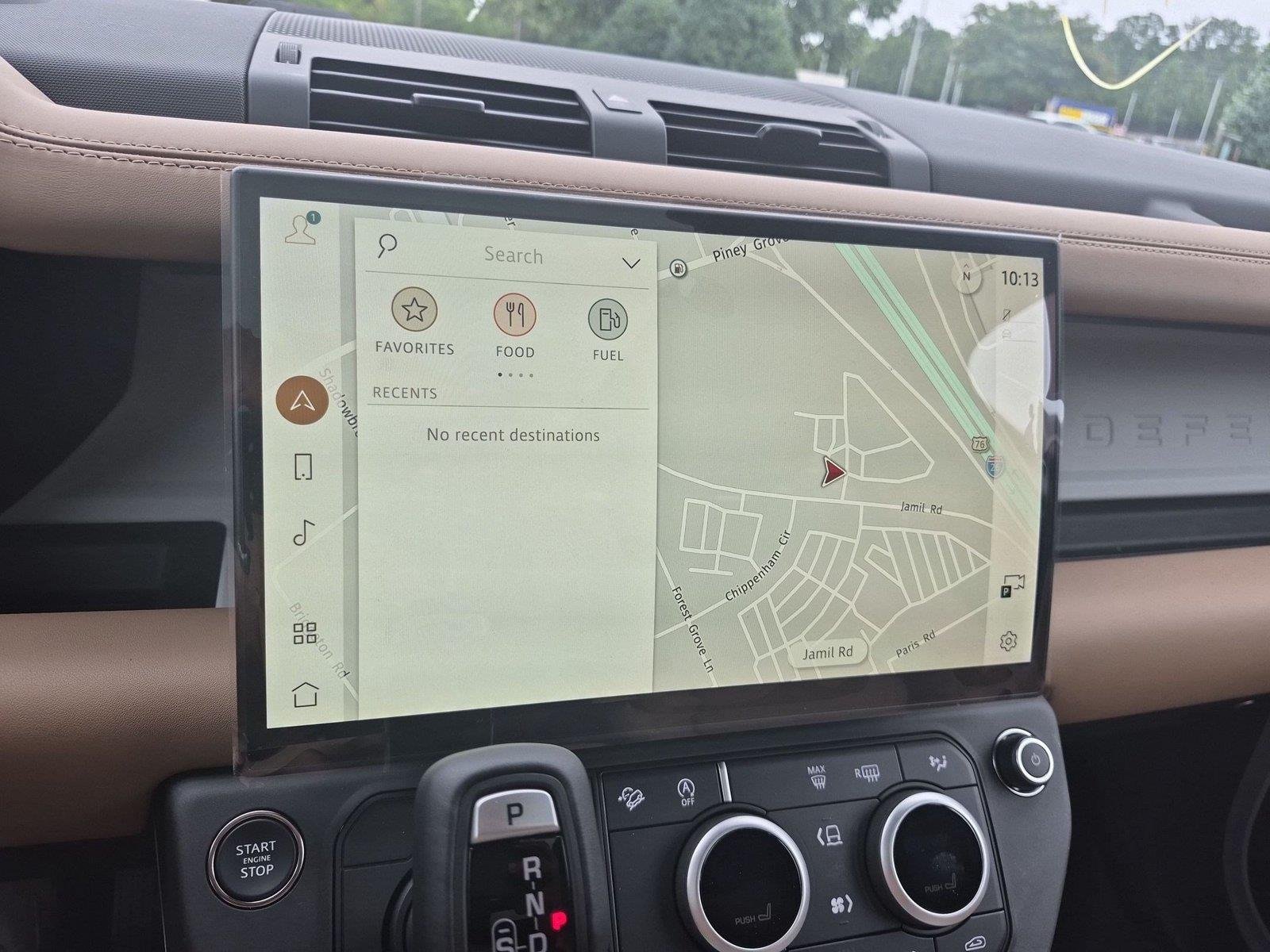 New 2026 Fuji White Land Rover X-Dynamic SE image 23