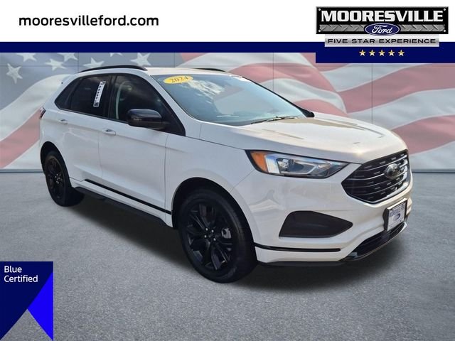 Used 2024 White Ford SE image 1