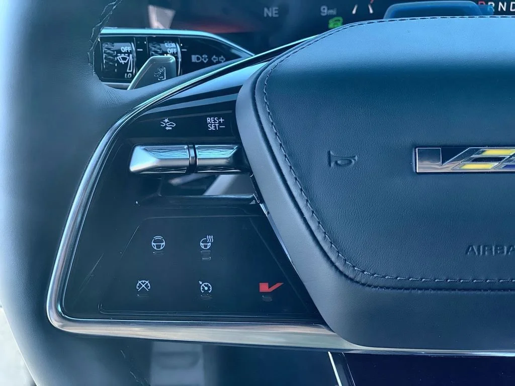 2026 Cadillac LYRIQ V - Photo 14
