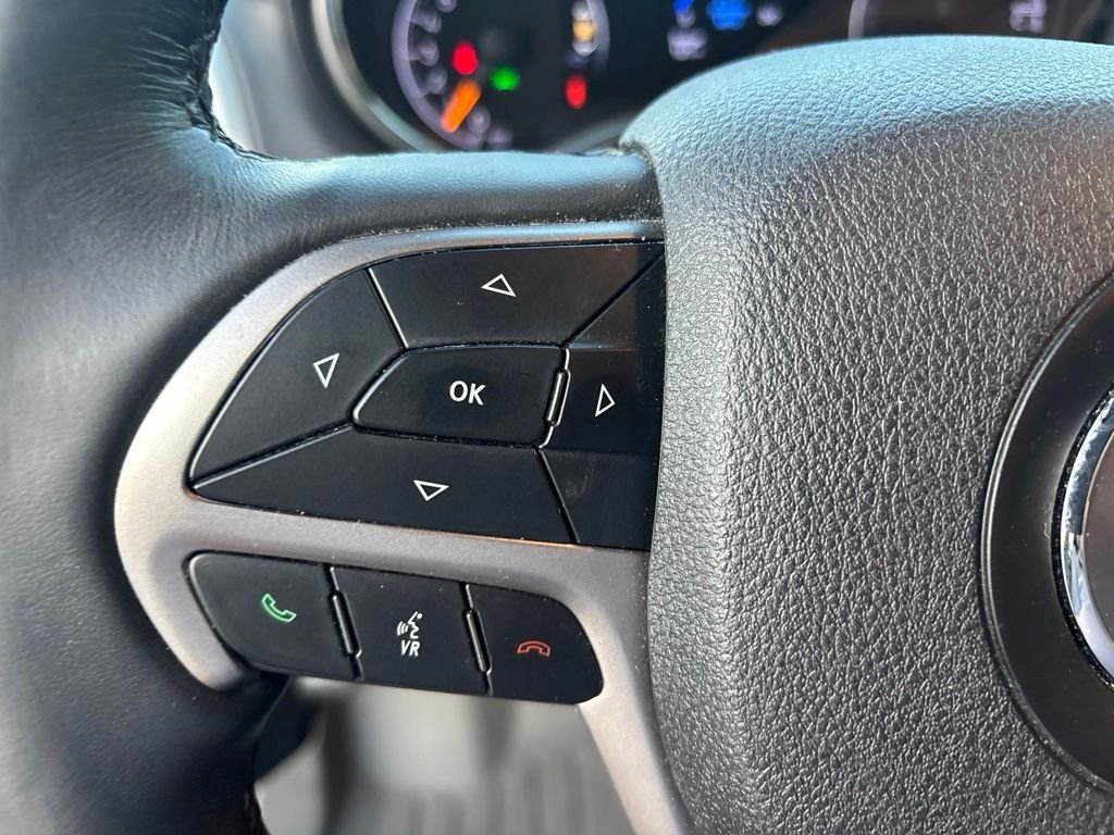 Used 2018 White Jeep Limited image 14