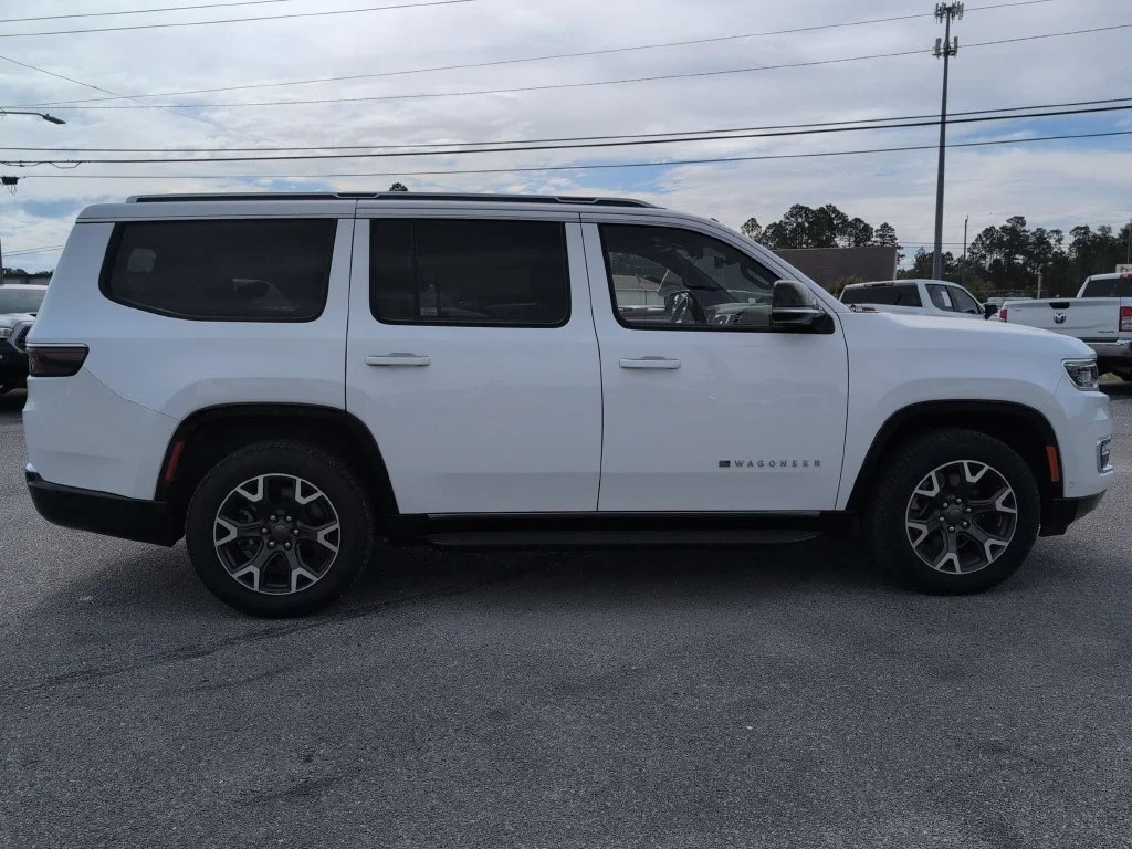Used 2024 White Jeep Series III image 6