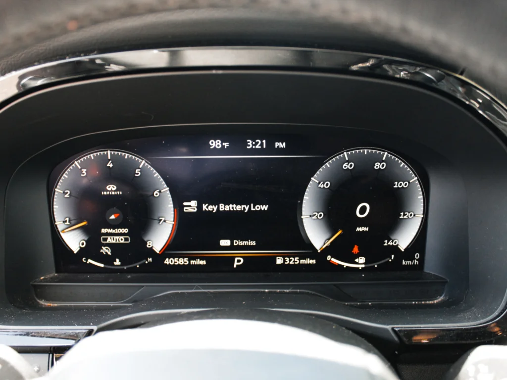 Used 2023  INFINITI Luxe image 15