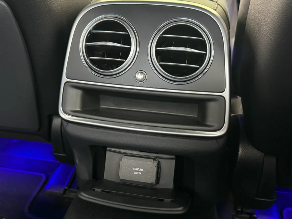 Used 2019 Iridium Silver Metallic Mercedes-Benz S560 4MATIC® image 39