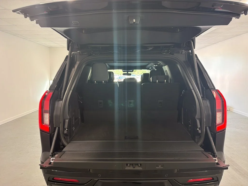 New 2027 Agate Black Metallic Ford Platinum image 8