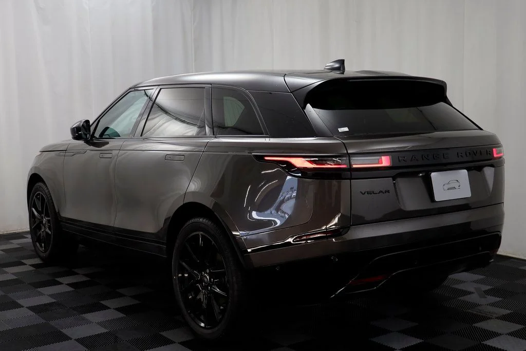 New 2026 Gray Land Rover Dynamic SE image 17
