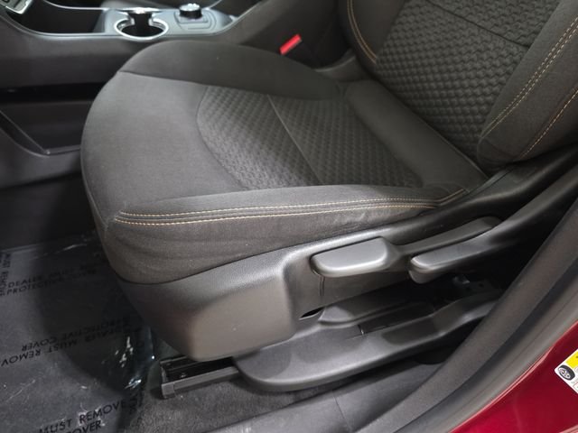 Used 2019 Red GMC SLE image 29