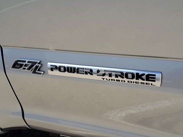 Used 2020 Silver Ford LARIAT image 8