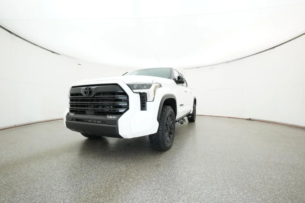 New 2026 Ice Cap Toyota SR5 image 27