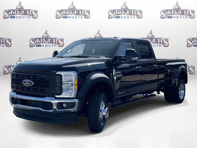 New 2026 Black Ford XL image 5