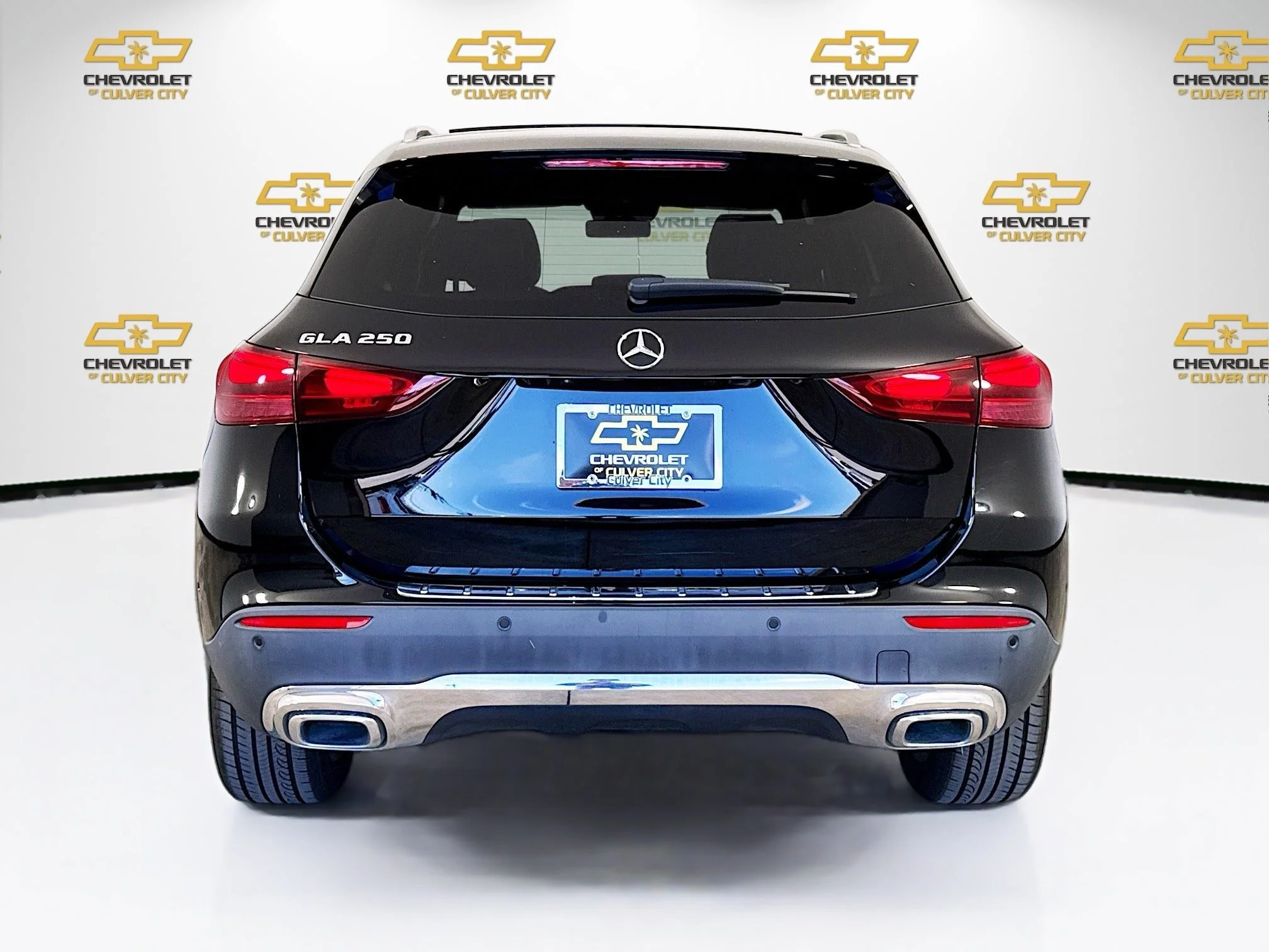 Used 2024 Black Mercedes-Benz GLA 250 image 7