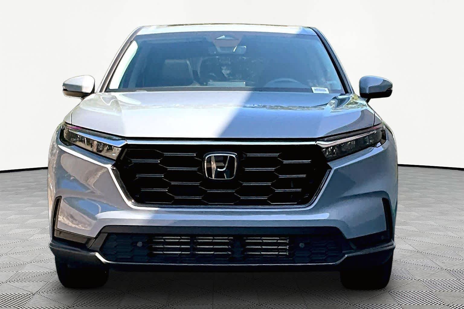 Used 2024 Urban Gray Pearl Honda EX-L image 4