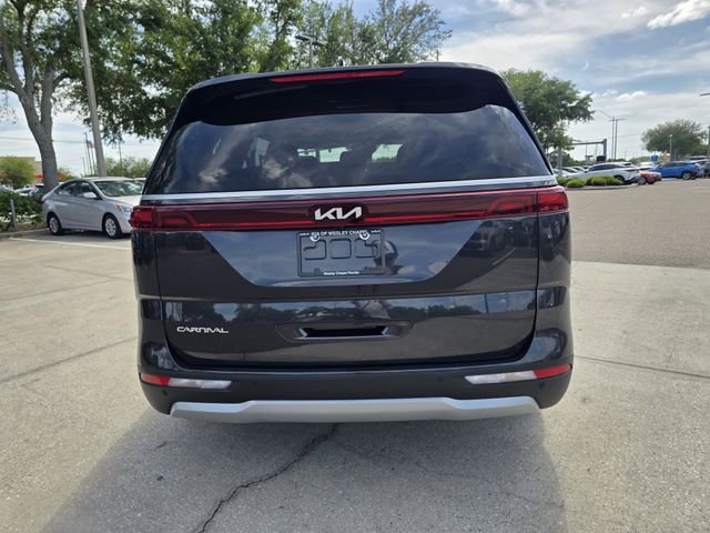 Used 2024  Kia LX image 7