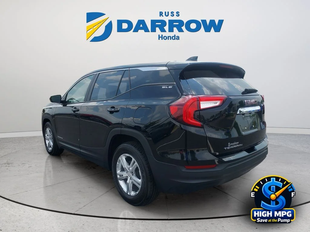 Used 2024 Black GMC SLE image 3