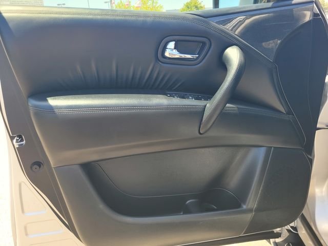Used 2024 Silver Nissan SV image 18