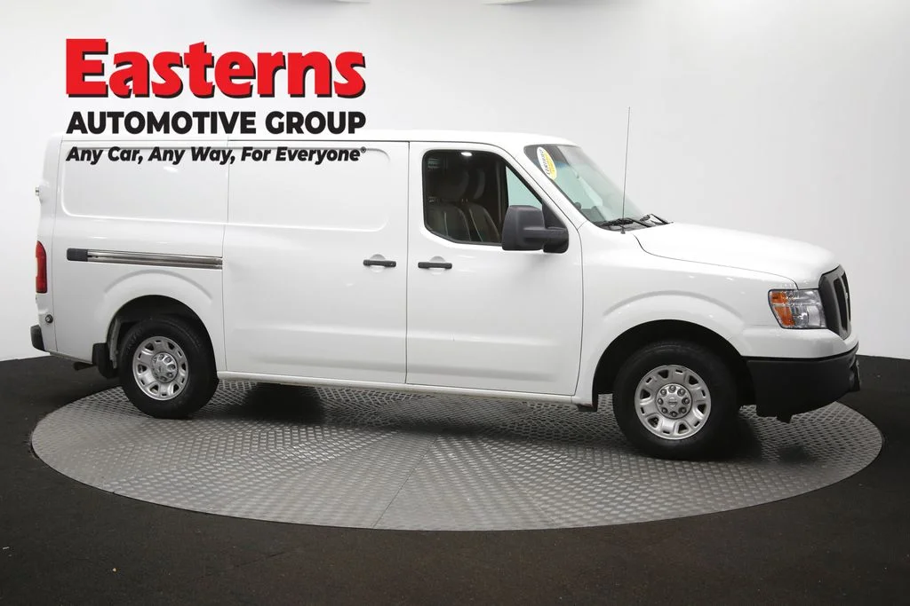 Used 2018 White Nissan SV image 47