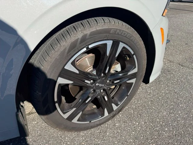 Used 2023 Gray Kia GT-Line image 9