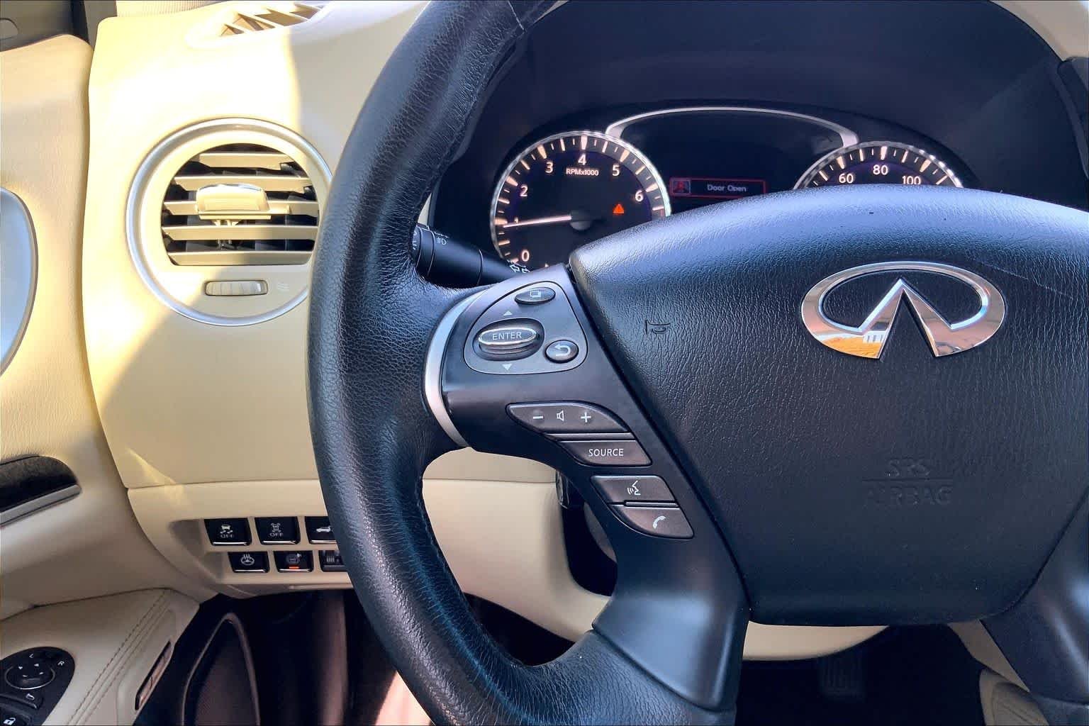 Used 2015 Hermosa Blue INFINITI  image 22