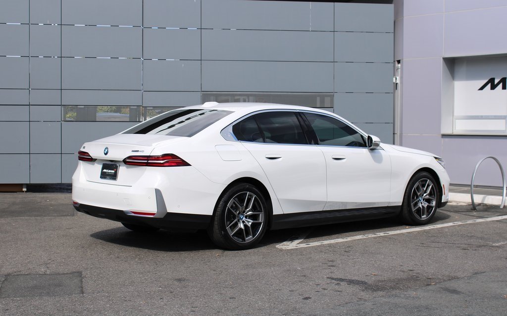 Used 2024 BMW i5 40 with VIN WBY33FK0XRCR14318 for sale in Palo Alto, CA