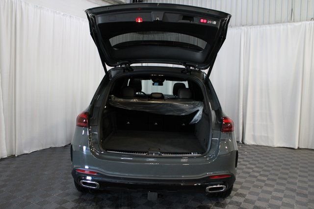 New 2026 MANUFAKTUR Silicon Grey Mercedes-Benz GLE 450 image 7