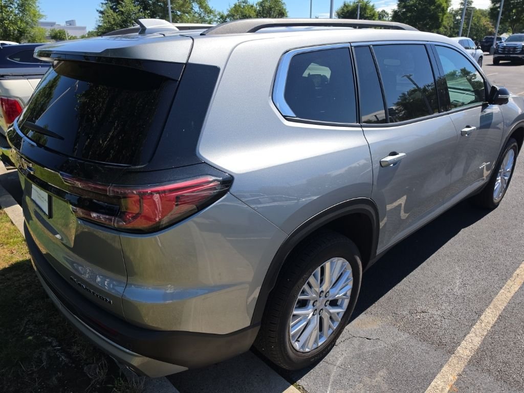 Used 2024 Silver GMC Elevation image 11