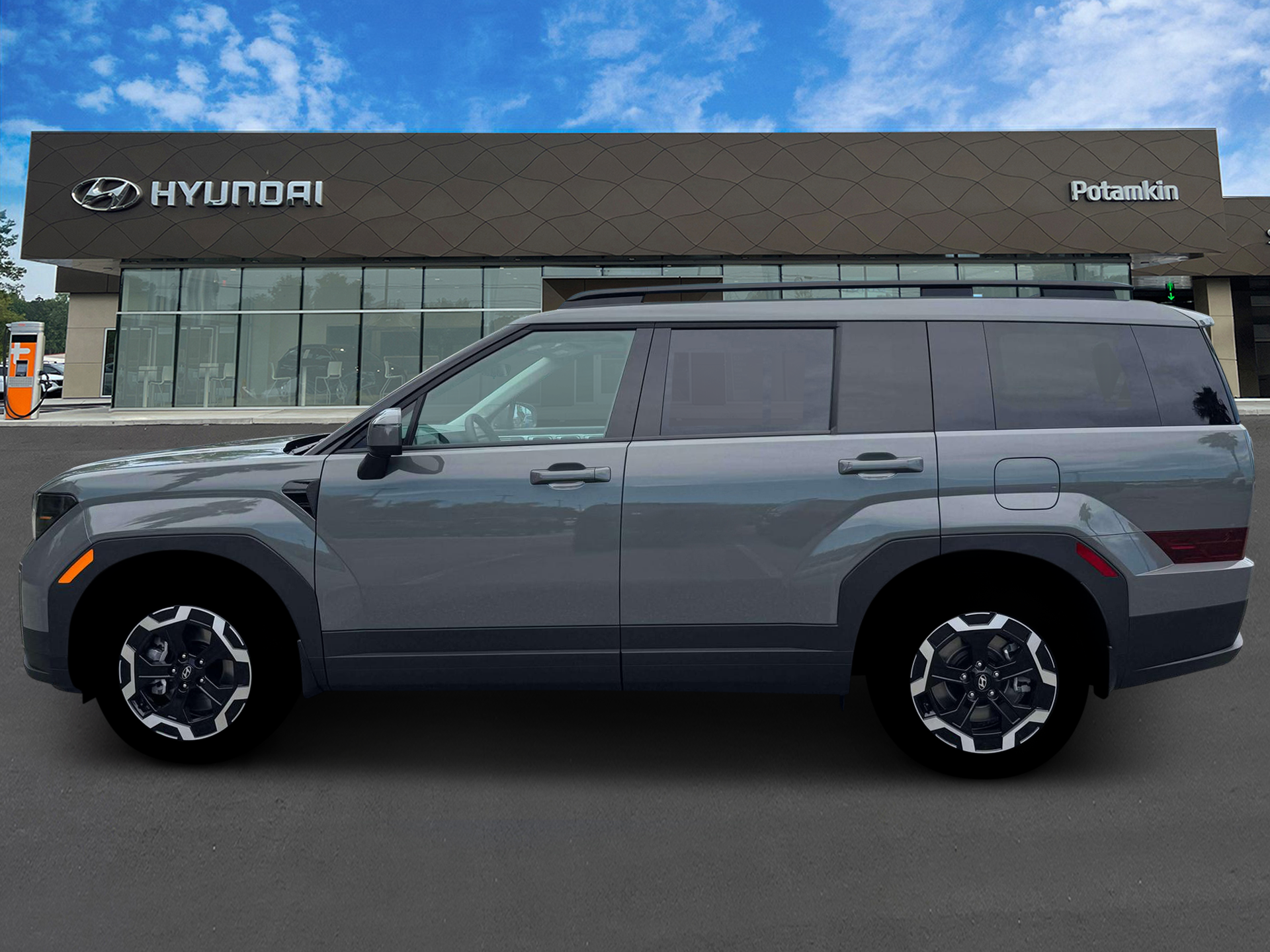 New 2026 Hampton Gray Hyundai SEL image 3