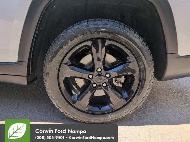 Used 2021 Silver Zynith Jeep  image 31
