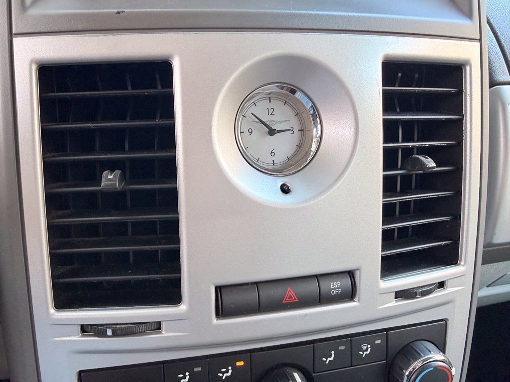 Used 2009 Blue Chrysler Touring image 42