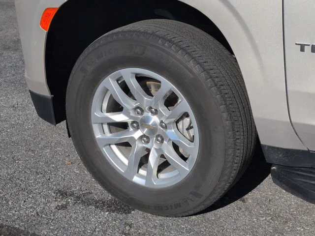 Used 2024 Beige Chevrolet LT image 9