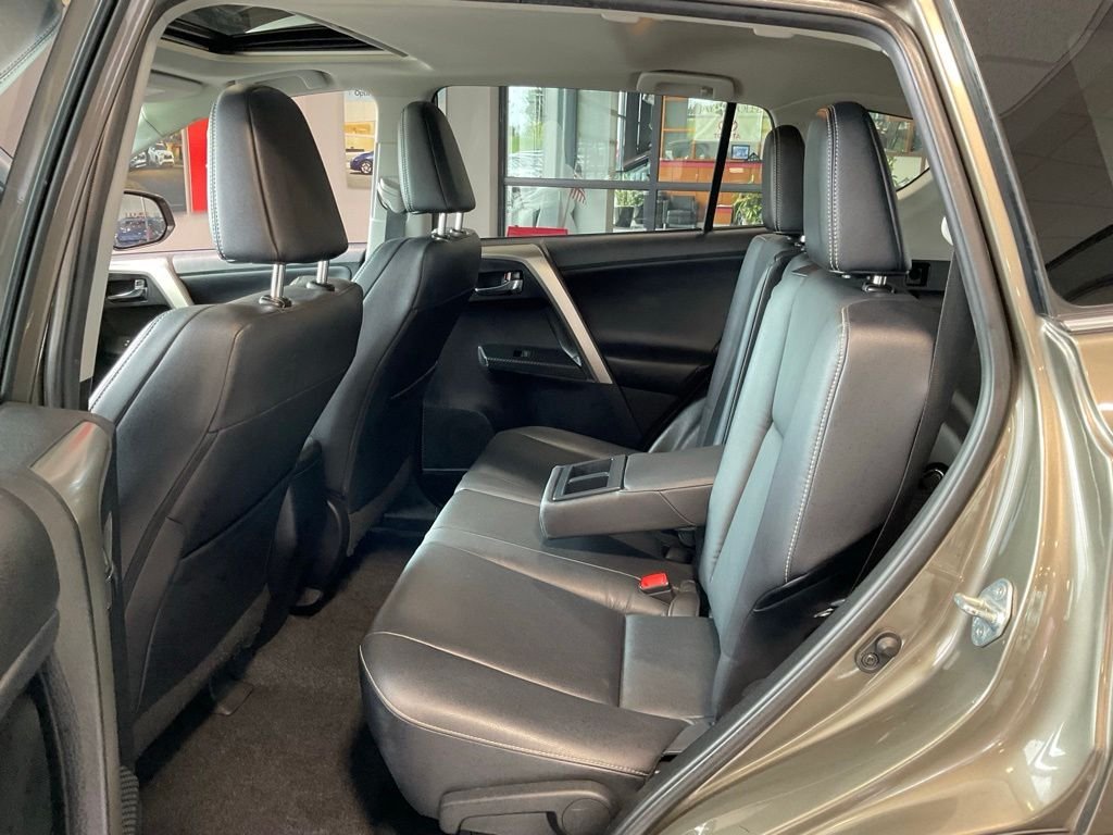 Used 2015 Brown Toyota Limited image 20