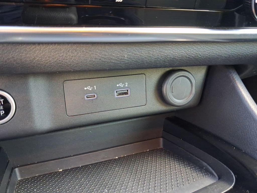 Used 2023 Gray Nissan S image 18