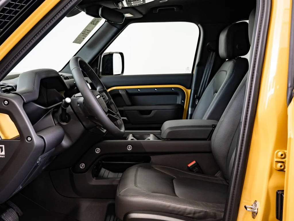 New 2026 Deep Sandglow Yellow Land Rover Trophy Edition Deep Sandglow image 26