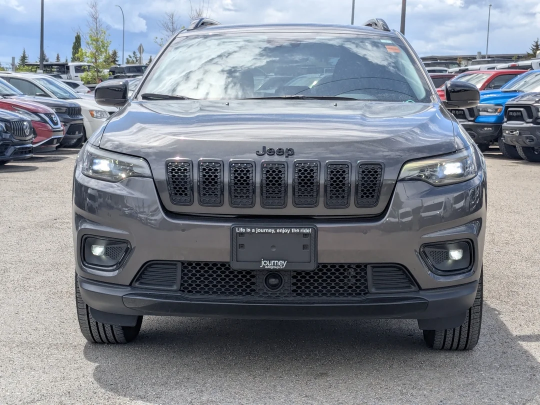 Certified Used 2023 Grey Jeep Altitude - - 4x4 - 8.4 Uconnect NAV - Premium Leather - Heated Seats & Wheel & More! image 3